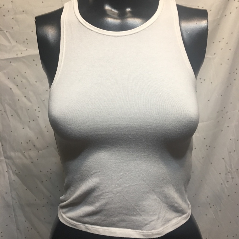 2 pk Forever 21 cropped tank tops